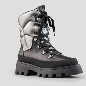 Cougar Black and Silver Winter Boots